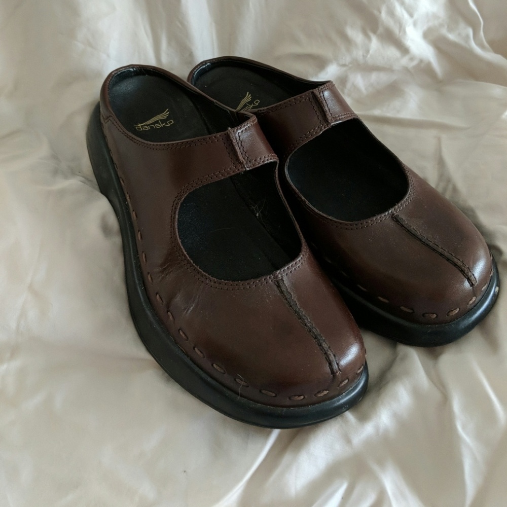 Dansko cognac shoes women's